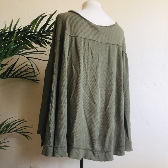 Free People • Benedict Canyon Henley - Picture 3 of 8